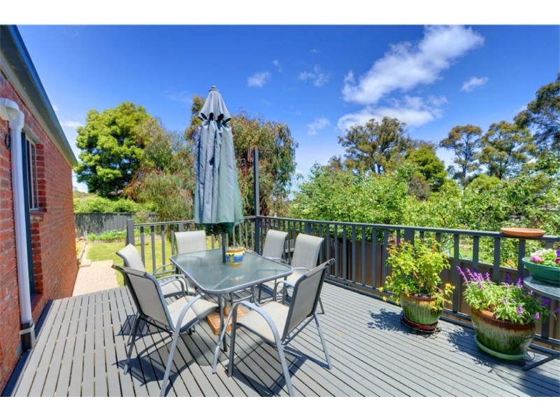 110 Greenhills Road, Mount Helen VIC 3350