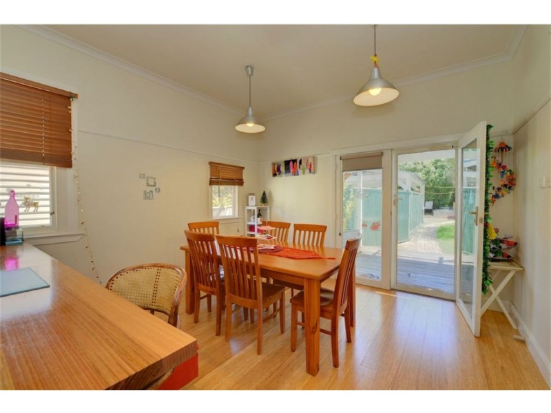 7 Chisholm Street, Soldiers Hill VIC 3350