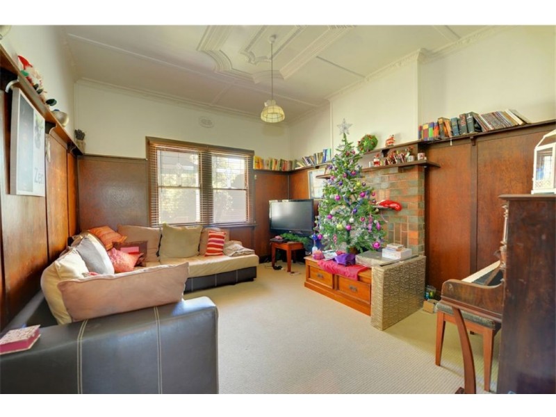 7 Chisholm Street, Soldiers Hill VIC 3350