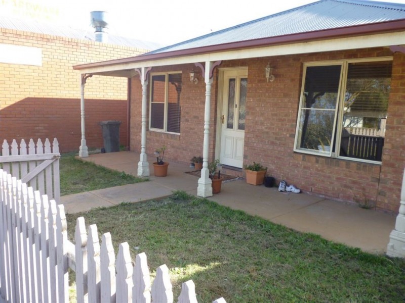 302a Warrenheip Street, Buninyong VIC 3357