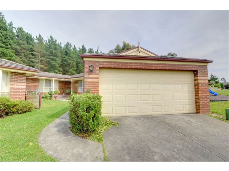 1/3 Craig Court, Canadian VIC 3350