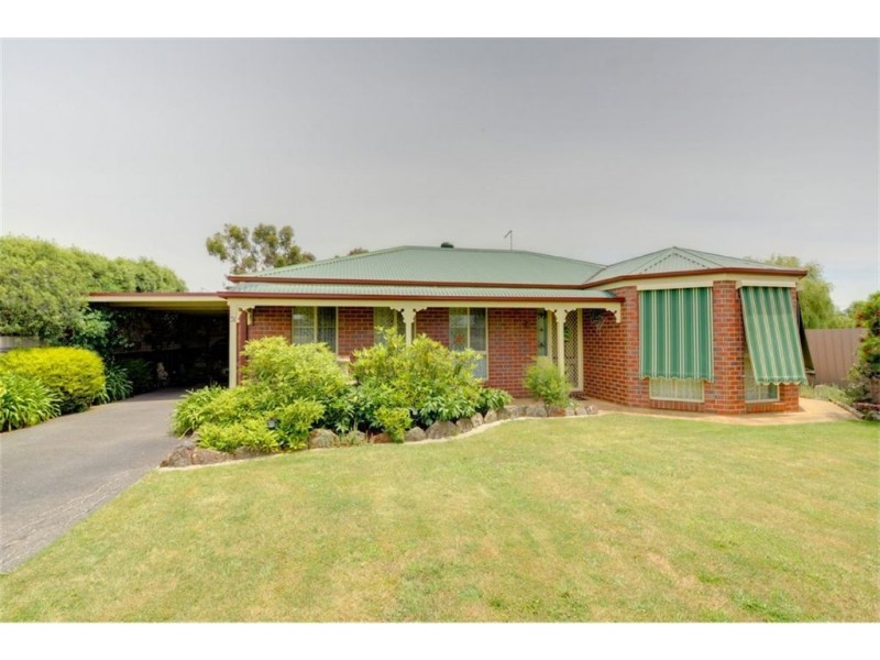 31 Raglan Street, Miners Rest VIC 3352