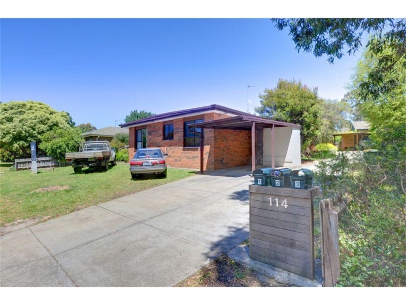 1/114 Mansfield Avenue, Mount Clear VIC 3350