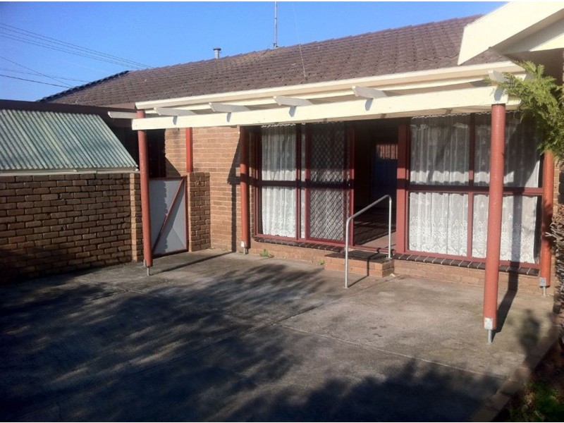 10 Conniston Street, Wendouree VIC 3355