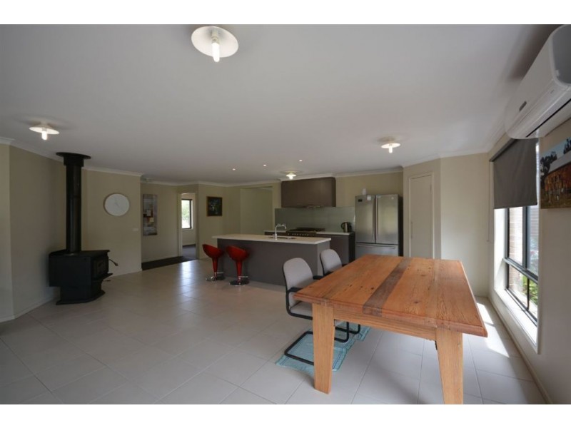 7 West Street, Clunes VIC 3370