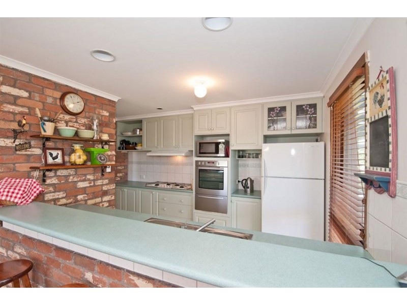 12 Langstaffe Drive, Wendouree VIC 3355