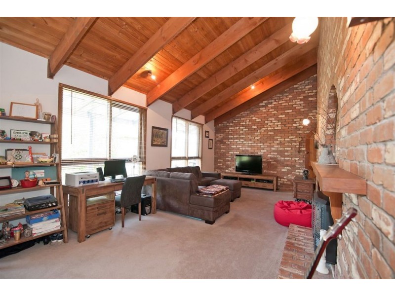 12 Langstaffe Drive, Wendouree VIC 3355