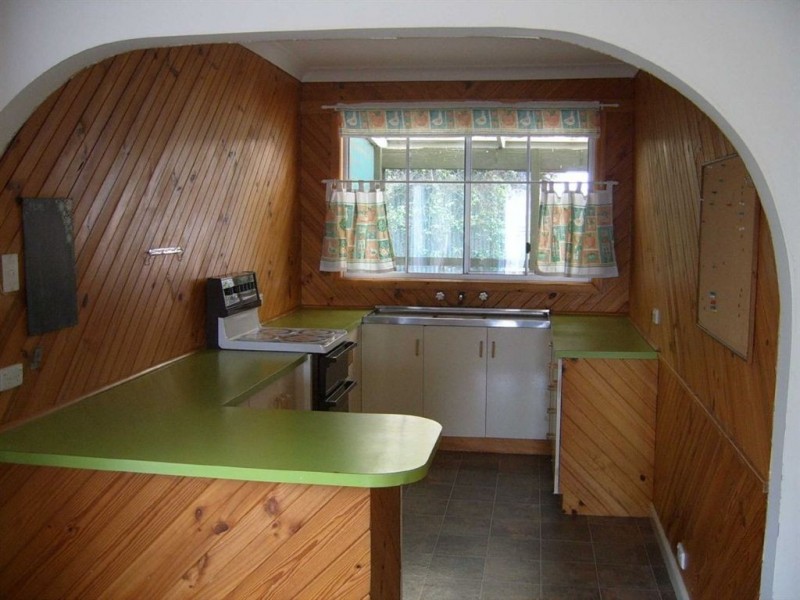 42 Sussex Street, Linton VIC 3360