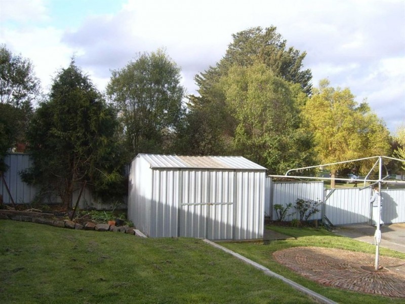 42 Sussex Street, Linton VIC 3360