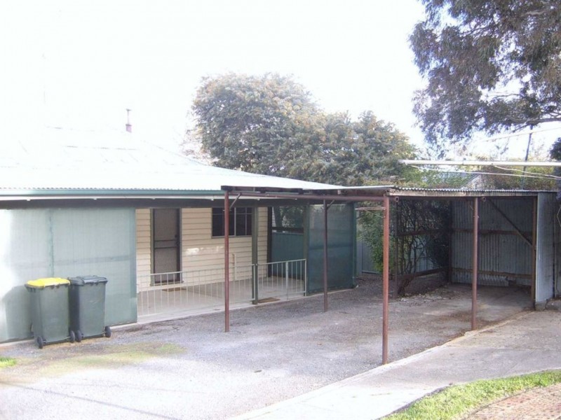 42 Sussex Street, Linton VIC 3360