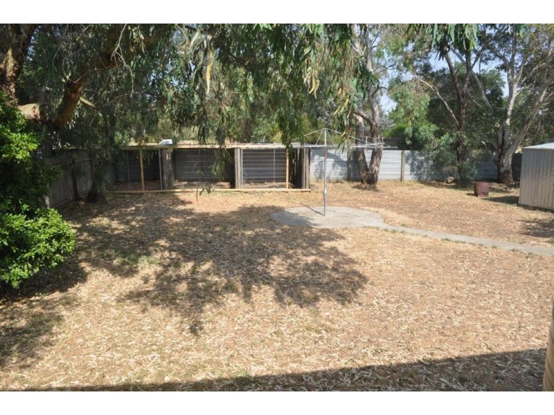 6 Armstrong Street, Creswick VIC 3363