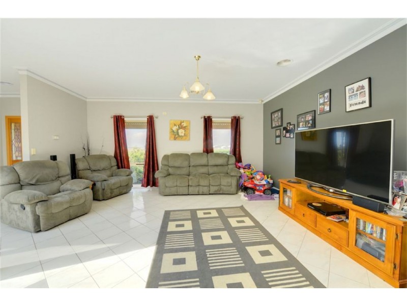 160 Cuthberts Road, Alfredton VIC 3350