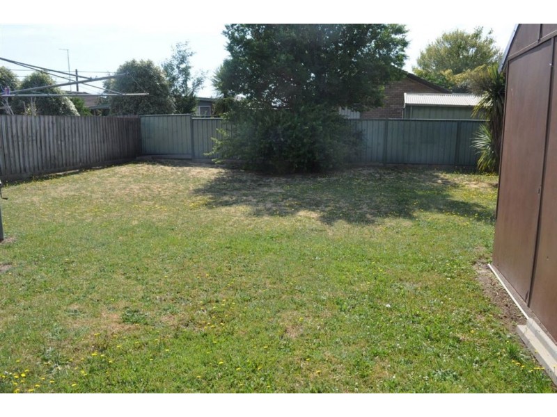 4 Carpenter Street, Wendouree VIC 3355