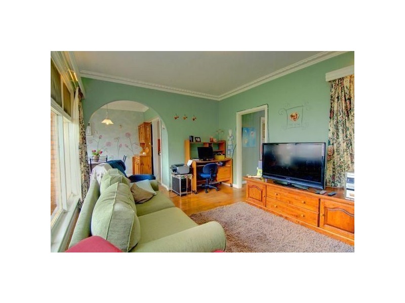 29 Gregory Street, Black Hill VIC 3350