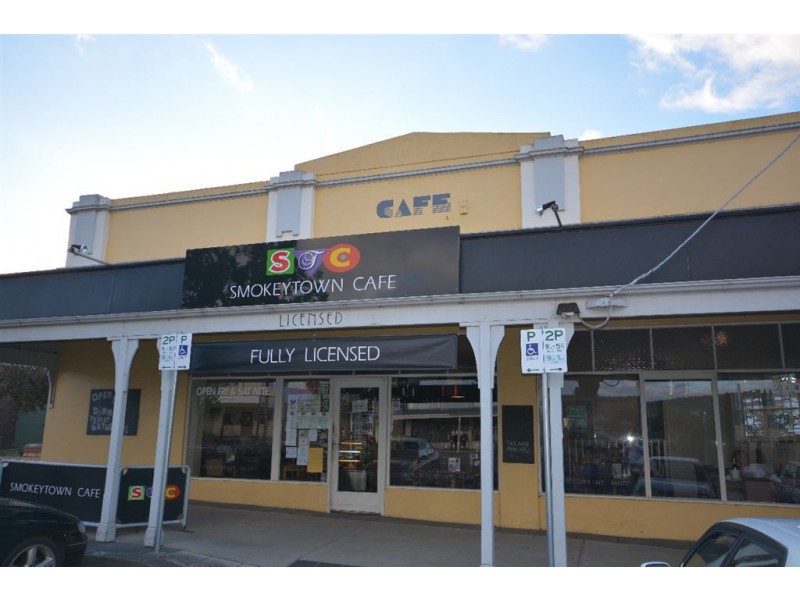 77 Albert Street, Creswick VIC 3363