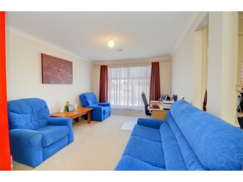 12 Normlyttle Parade, Miners Rest VIC 3352