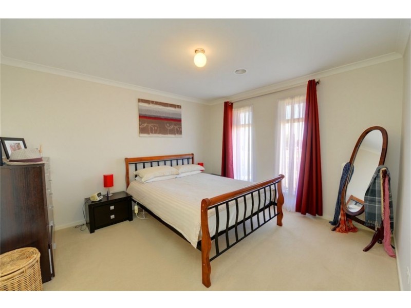 12 Normlyttle Parade, Miners Rest VIC 3352