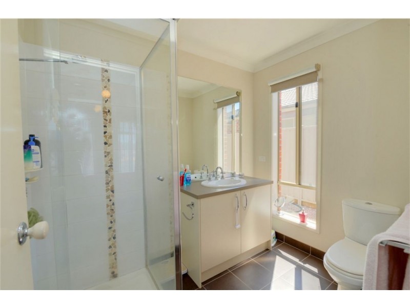 12 Normlyttle Parade, Miners Rest VIC 3352