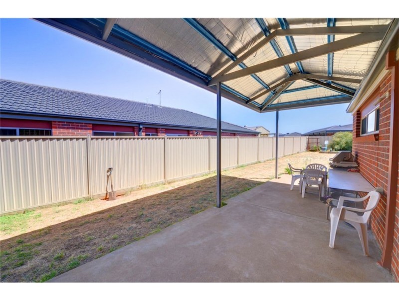 12 Normlyttle Parade, Miners Rest VIC 3352