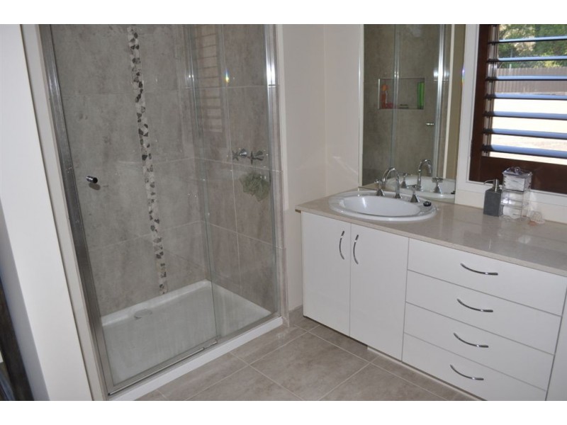 2014 Glenelg Highway, Scarsdale VIC 3351