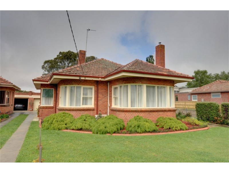 1361 Gregory Street, Lake Wendouree VIC 3350