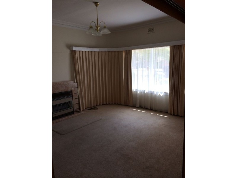 1361 Gregory Street, Lake Wendouree VIC 3350