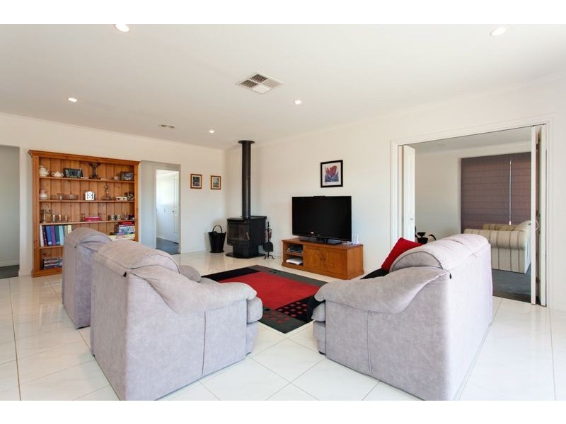 80 Ryan Junction Road, Creswick VIC 3363