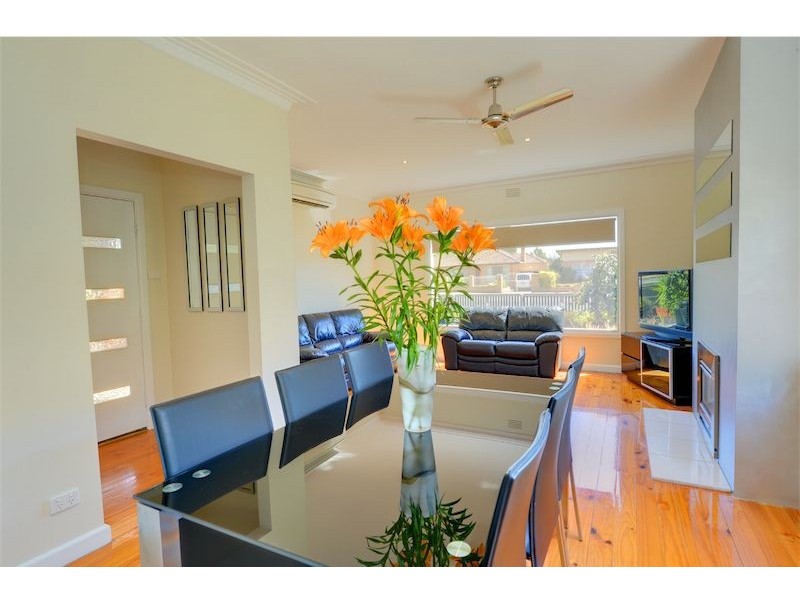 1065 Norman Street, Wendouree VIC 3355