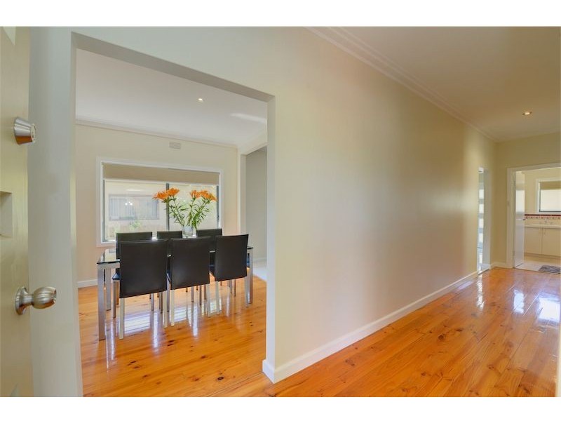 1065 Norman Street, Wendouree VIC 3355