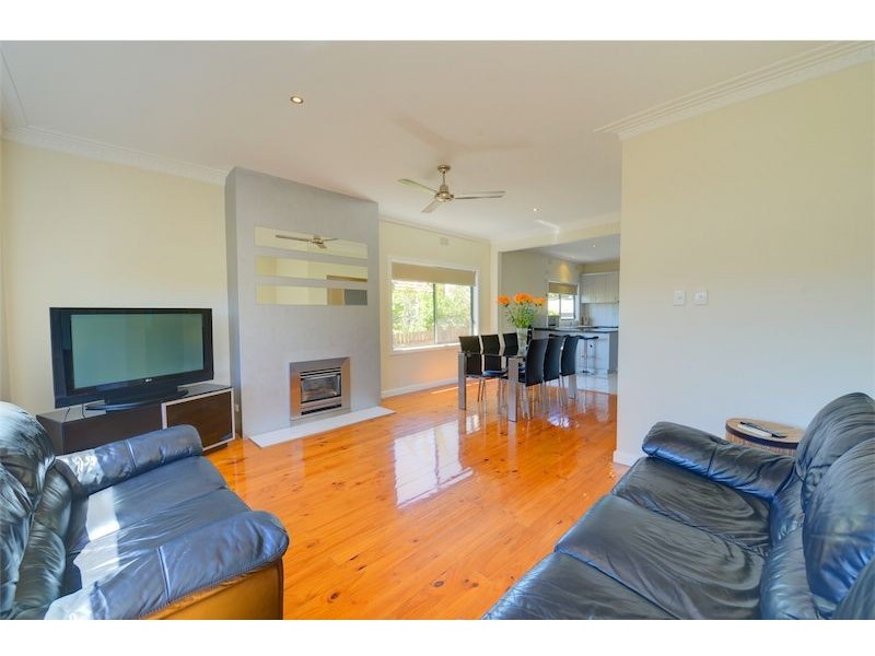 1065 Norman Street, Wendouree VIC 3355