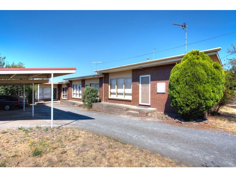 1-3/1 Kinnane Court, Ballarat North VIC 3350