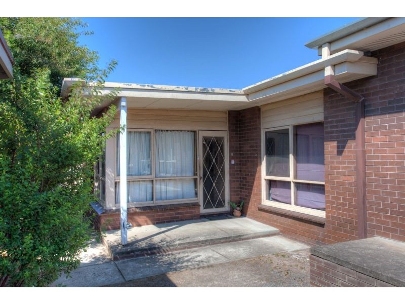 1-3/1 Kinnane Court, Ballarat North VIC 3350