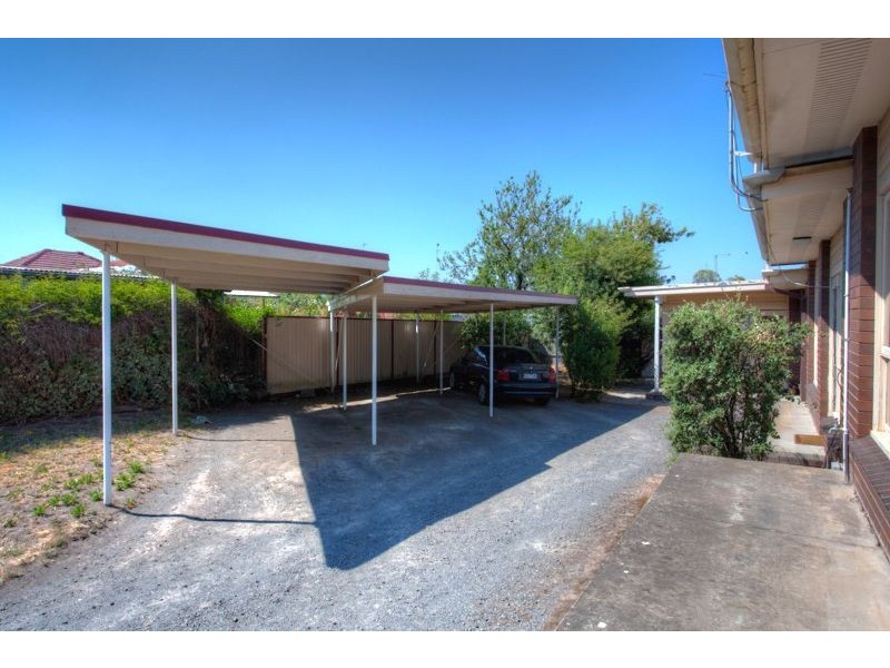 1-3/1 Kinnane Court, Ballarat North VIC 3350