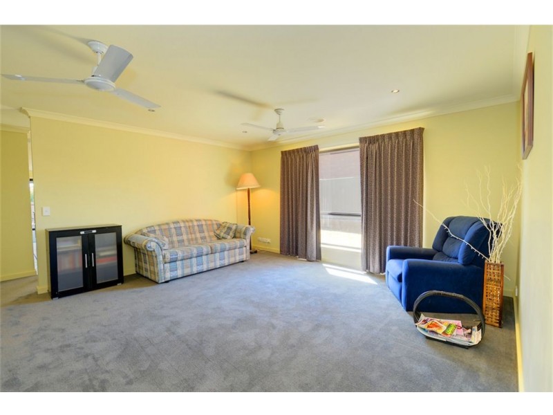 5 Chilton Close, Delacombe VIC 3356