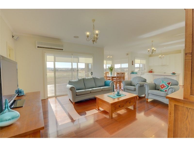 4824 Colac-Ballarat Road, Napoleons VIC 3352