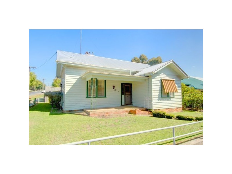 210 Gladstone Street, Ballarat VIC 3350