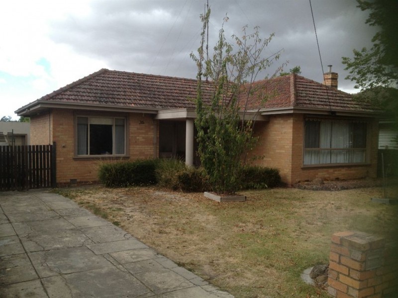 715 Pleasant Street, Redan VIC 3350