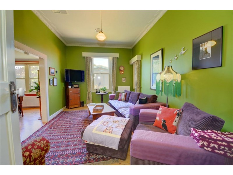 102 Lane Street, Brown Hill VIC 3350