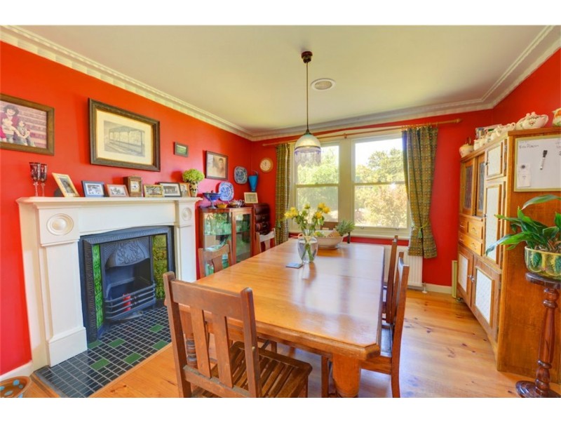 102 Lane Street, Brown Hill VIC 3350