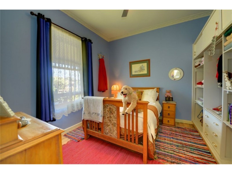 102 Lane Street, Brown Hill VIC 3350