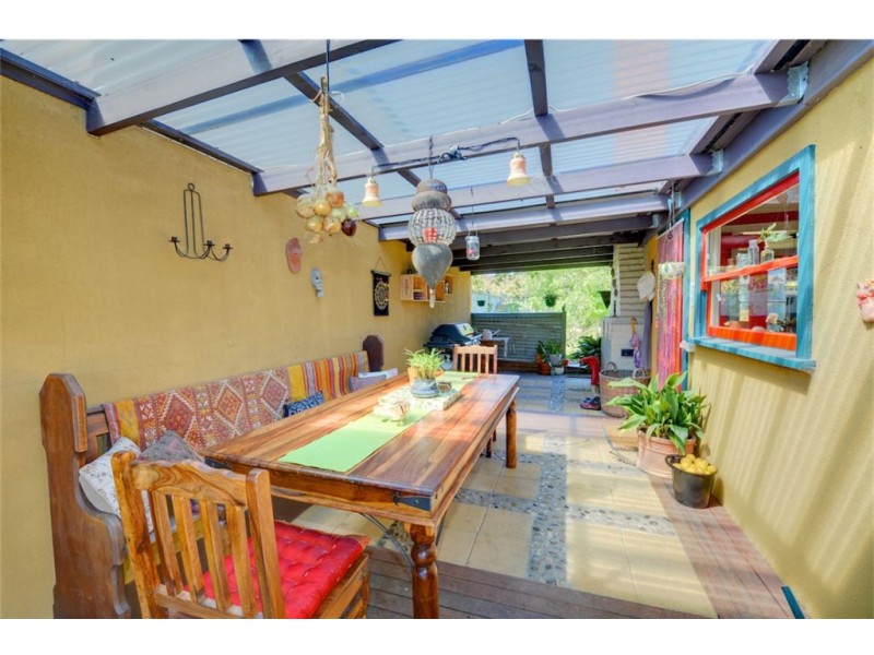 102 Lane Street, Brown Hill VIC 3350