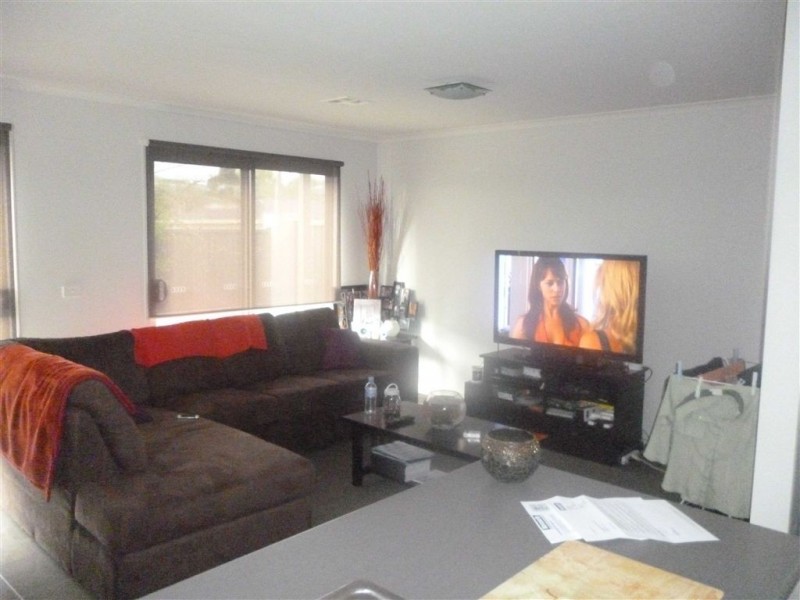 16 Lattiude Street, Ballarat East VIC 3350