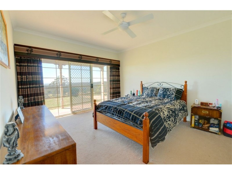 51 Molesworth Court, Gordon VIC 3345
