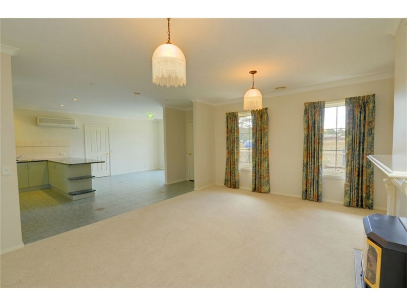 315 Simpson Street, Buninyong VIC 3357