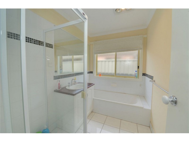 11 Clifton Street, Delacombe VIC 3356