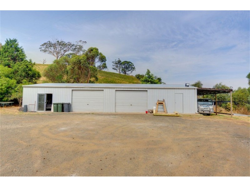 34 Granny White Lane, Buninyong VIC 3357