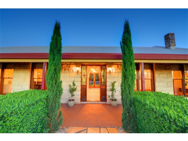 34 Granny White Lane, Buninyong VIC 3357