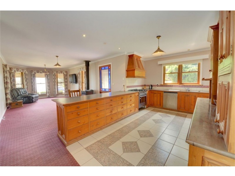 34 Granny White Lane, Buninyong VIC 3357