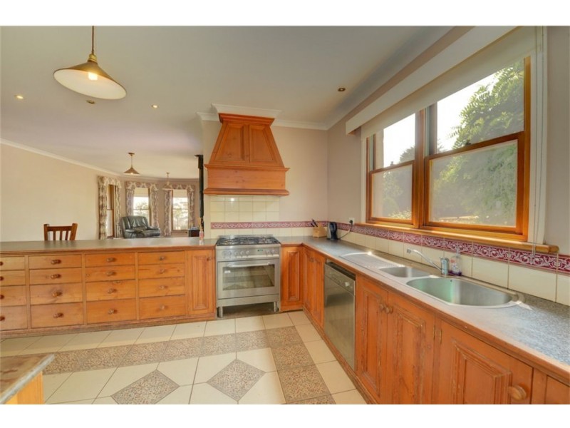 34 Granny White Lane, Buninyong VIC 3357