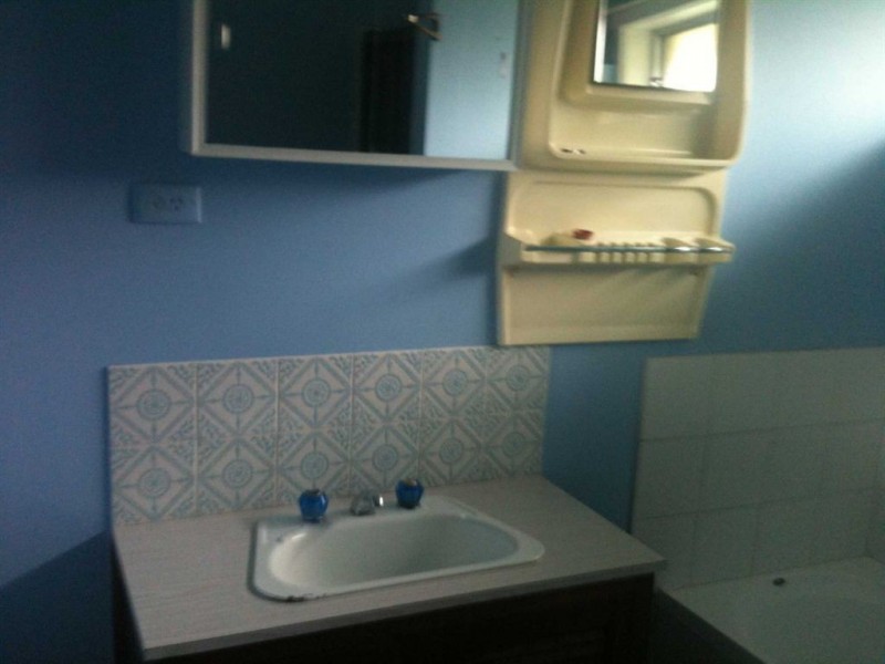 6 Yew Street, Wendouree VIC 3355